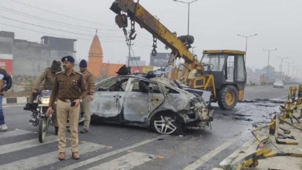 கிரிக்கெட் வீரர் கிரிக்கெட் வீரர்