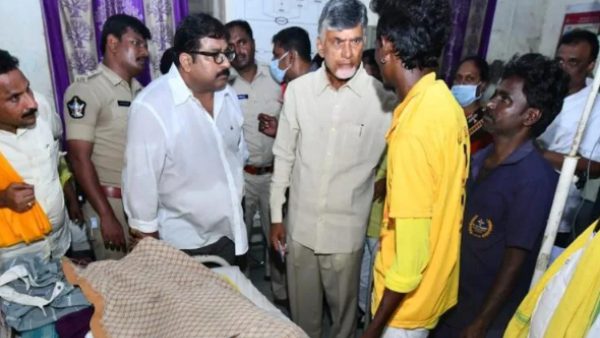 அரசியல் நலனுக்காக 8 பேரை கொன்றுவிட்டார் 