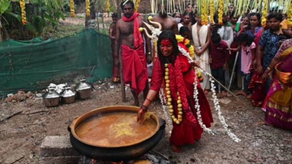 போலீசார் வழக்குப்பதிவு 