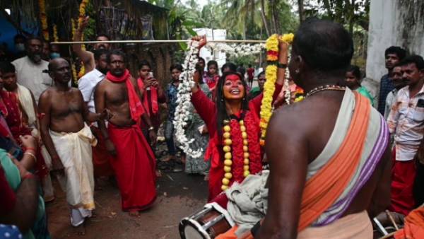 குடும்பத்தினர் சந்தேகம் 