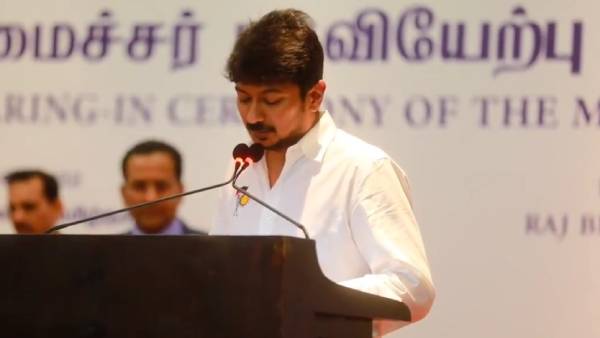  உதயநிதி ஸ்டாலின் எனும் நான்