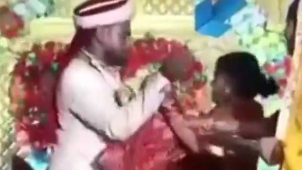  ரிசப்ஷன்