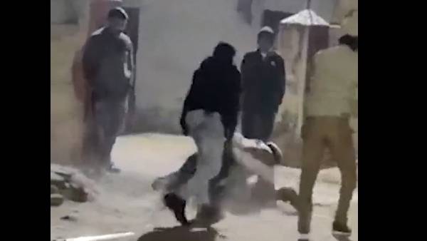 கைதிகளுக்கு சுவையான உணவு கைதிகளுக்கு சுவையான உணவு