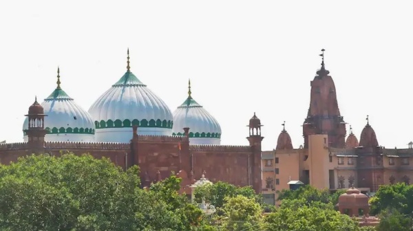 மதுரா ஈத்கா மசூதி