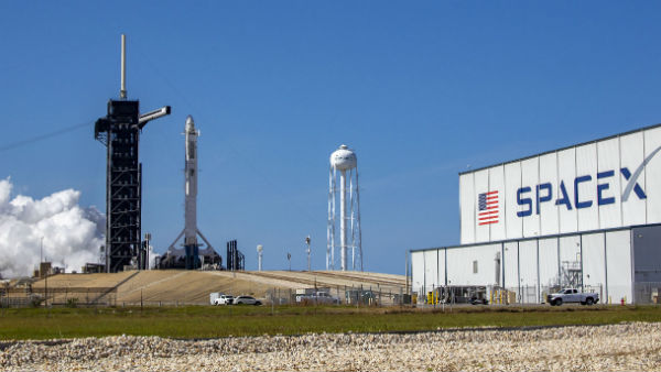 42,000 செயற்கைக்கோள் 42,000 செயற்கைக்கோள்