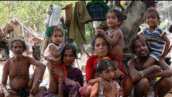 பழங்குடியினர் அரசியல் சாசன திருத்த மசோதா