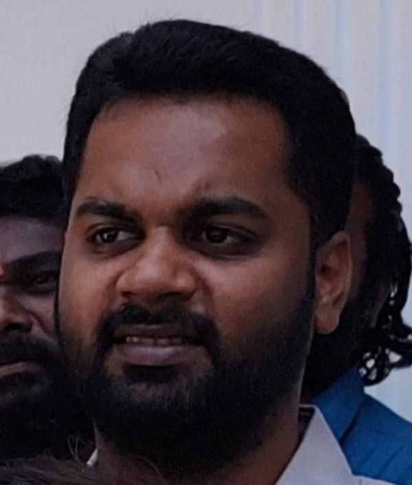 ஸ்டாலினுடன் நெருக்கம் ஸ்டாலினுடன் நெருக்கம்