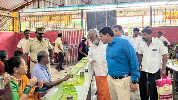 நாள் முழுவதும் அன்னதானம் திட்டம் 