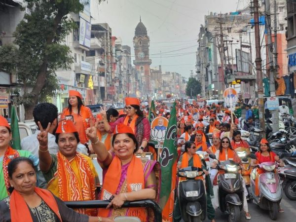 புதுமுகங்கள் 92 பேர் 