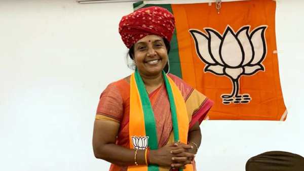  இரும்பு கோட்டைகள்