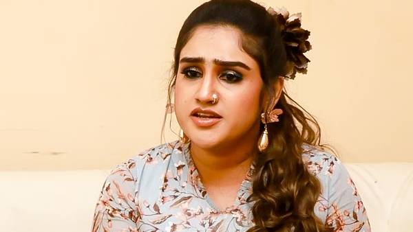 வனிதா செய்த உதவி வனிதா செய்த உதவி