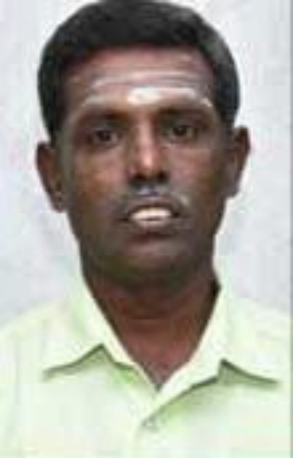  சிலிண்டர் டெலிவரி ஊழியர் 
