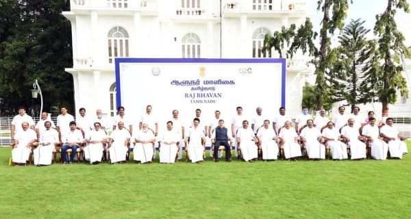 அமைச்சரவையில் 35வது நபர்