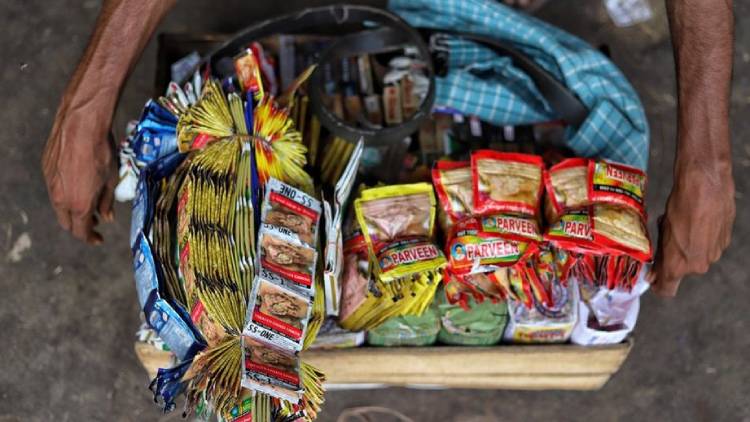 சட்டத்தில் சுட்டிக்காட்டவில்லை சட்டத்தில் சுட்டிக்காட்டவில்லை