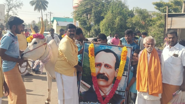 Villagers offer mass pongal to Pennycuick 182 birthday Palarpatti, Theni 