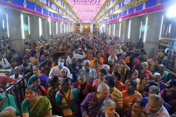 Vaikunda Ekadasi 15 lakh devotees visited Sriranganathar temple new record in ticket sales 