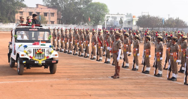 கரூர் விளையாட்டு மைதானம்
