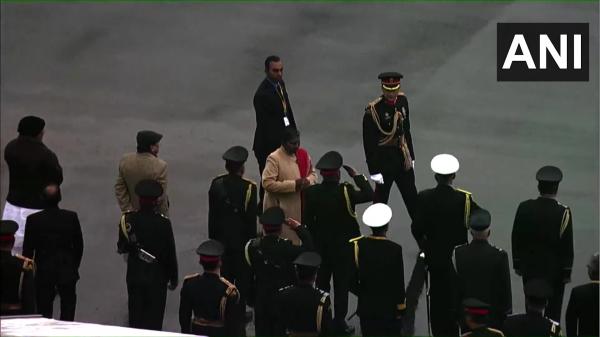  குடியரசு தலைவர், பிரதமர் பங்கேற்பு