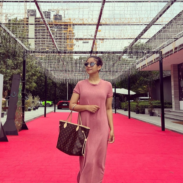 ஹாஸ்பிடலில் இருந்து வீடியோ 