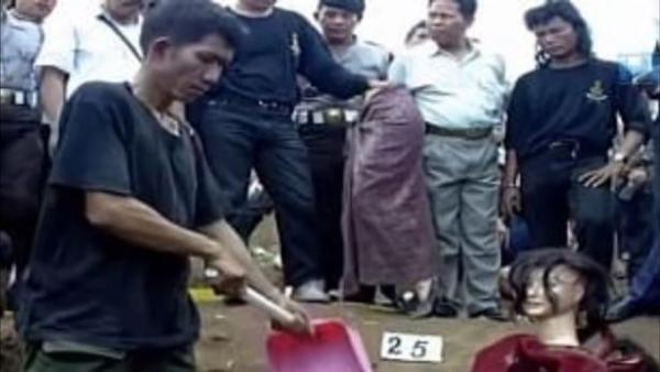  எச்சிலை குடித்த மகன்