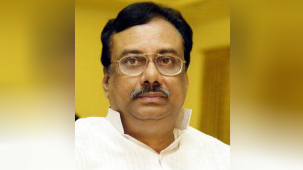 ஈவிகேஎஸ் இளங்கோவன்