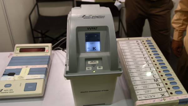 பெரிய அளவில் நம்பிக்கையின்மை 