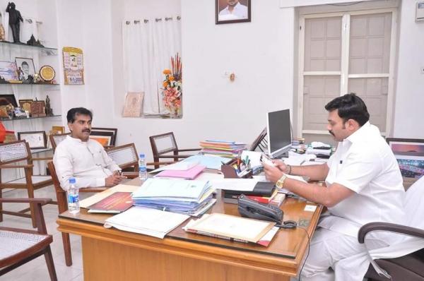 விவசாய நிலங்கள் 