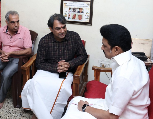 முதல்வர் ஸ்டாலின் நேரில் அஞ்சலி