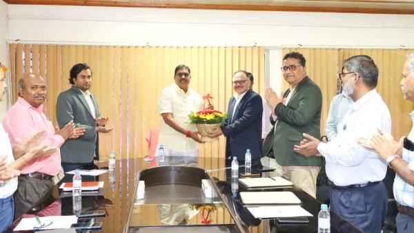 மோசமான நடவடிக்கை 