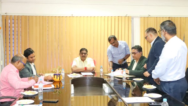 தனியார் மயமாக்கும் பணி 