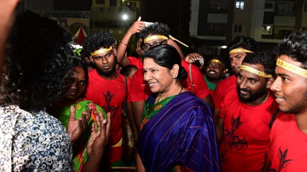 கலைஞர்கள்