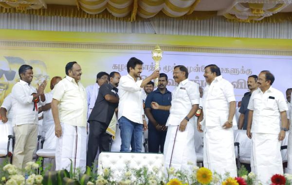  உங்கள் முகத்தில் 