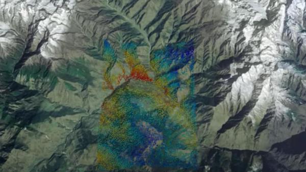  பல செமீ புதைந்த நகரம்