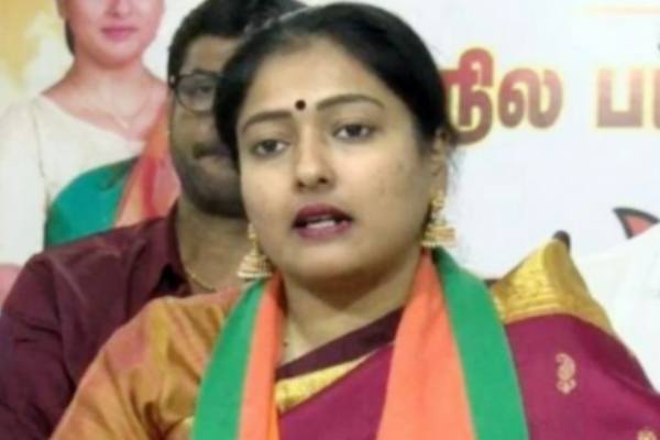  என்ன சொல்கிறார் 