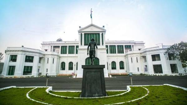 ஆளுநர் மாளிகை விளக்கம் 