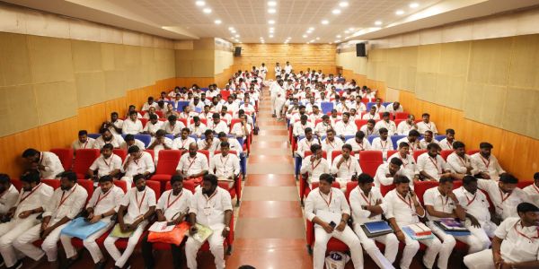 துணைச் செயலாளர்கள் 