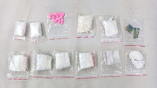 கூரியர்