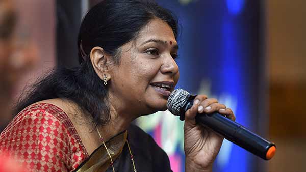 தூத்துக்குடியில் கனிமொழி