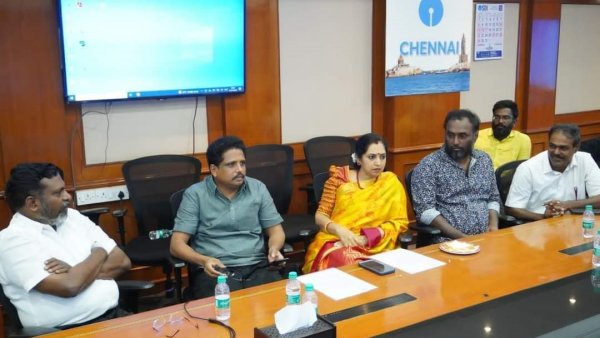 உள்ளிருப்பு போராட்டம் 