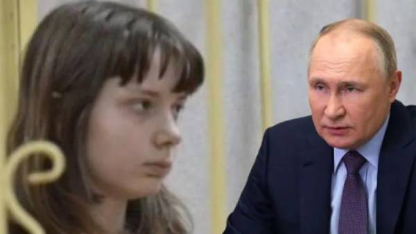 கல்லூரி மாணவி எதிர்ப்பு