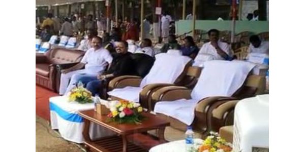  அதிருப்தி அடைந்த எம்.பி 