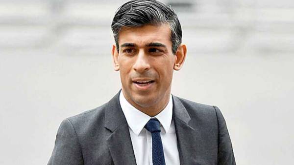 3வது இடத்தில் யார்?