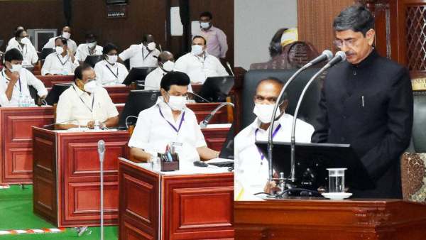 சட்டம்-ஒழுங்கு தொடர்பான குற்றச்சாட்டு 