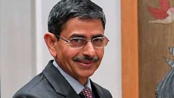 அரசு ஊழியர்கள் மீது புகார்