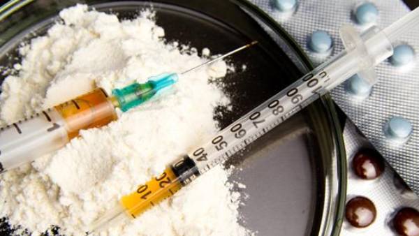  போதைப் பொருட்கள் 