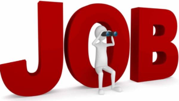  கல்வி தகுதி என்ன?