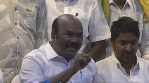 ஜெயக்குமார் பதிலடி