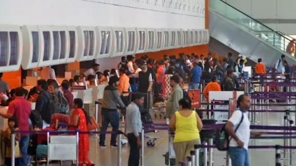 மேலாடை மேலாடை