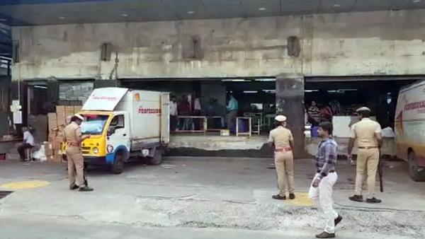 Income Tax Deperatment raid continues 3rd day at Professional Courier office 