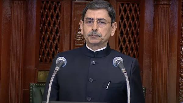  திராவிட மாடல் vs ஆரிய மாடல் 